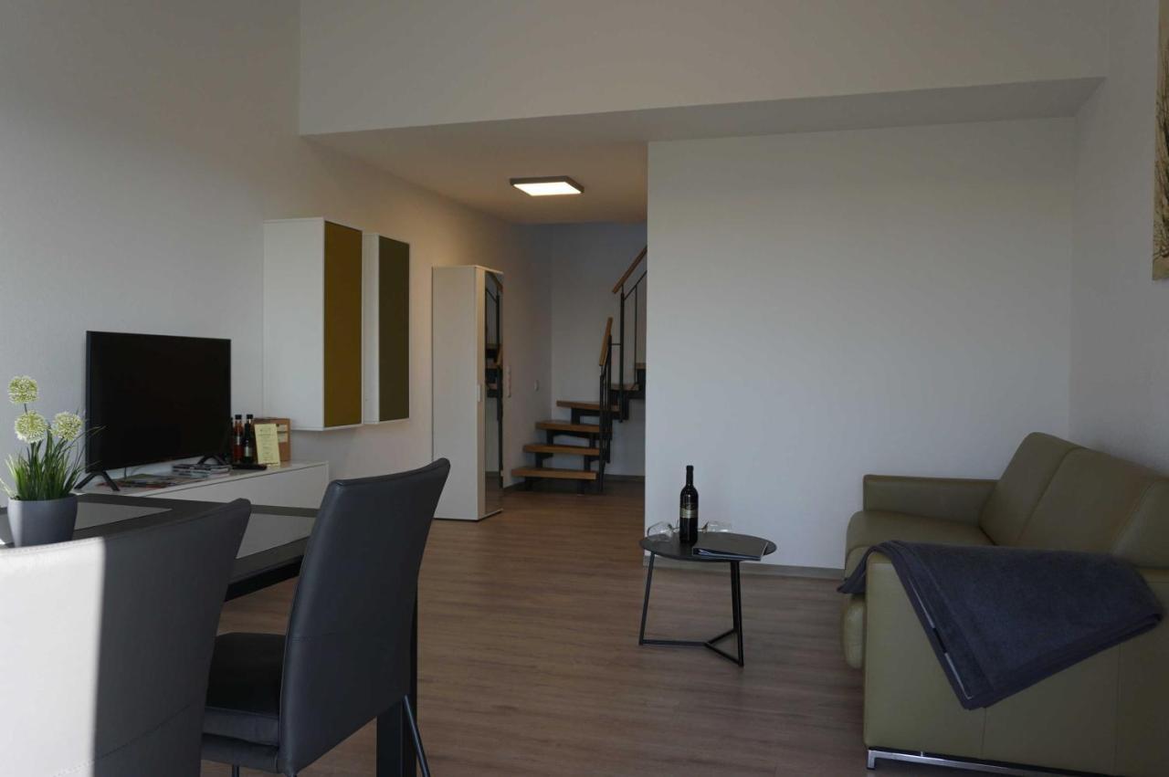 Ferienwohnung Weingut Schaaf Lauffen am Neckar Exterior foto